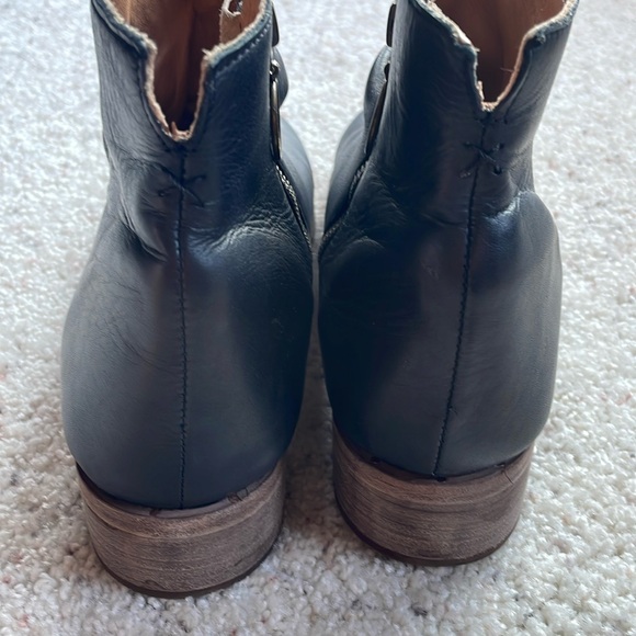 BEEK Quail Black Leather Ankle Boot - Picture 11 of 16